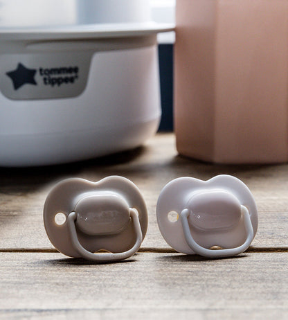 Cherry Latex Soother 2-PK Tommee Tippee 0-6M - 433532