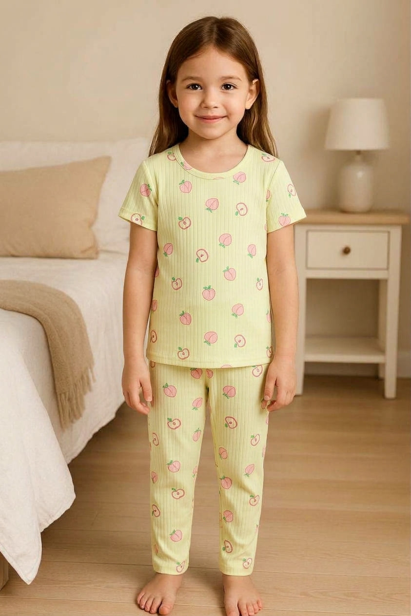 Girls Light Yellow Peach Print Short-Sleeve Ribbed Nightwear Pajama Set (2-Piece)