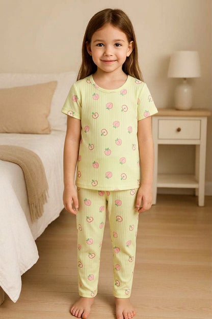 Girls Light Yellow Peach Print Short-Sleeve Ribbed Nightwear Pajama Set (2-Piece)