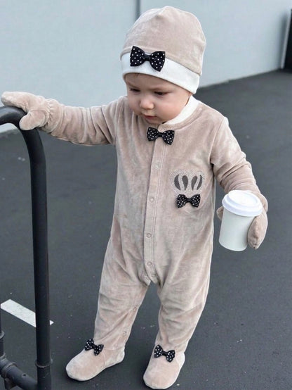 Infant Neutral Soft Velvet Romper with Accessories